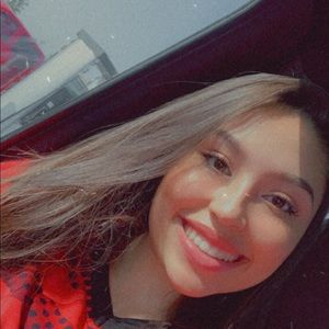 Meet your Posher, Jasmine